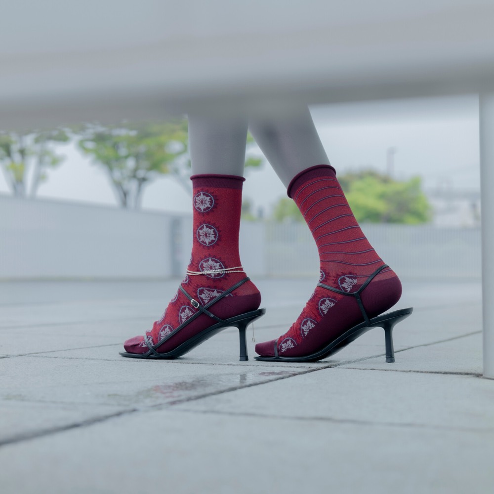 Moulin Rouge Mid Glitter Crew Socks — 2nd PALETTE product image
