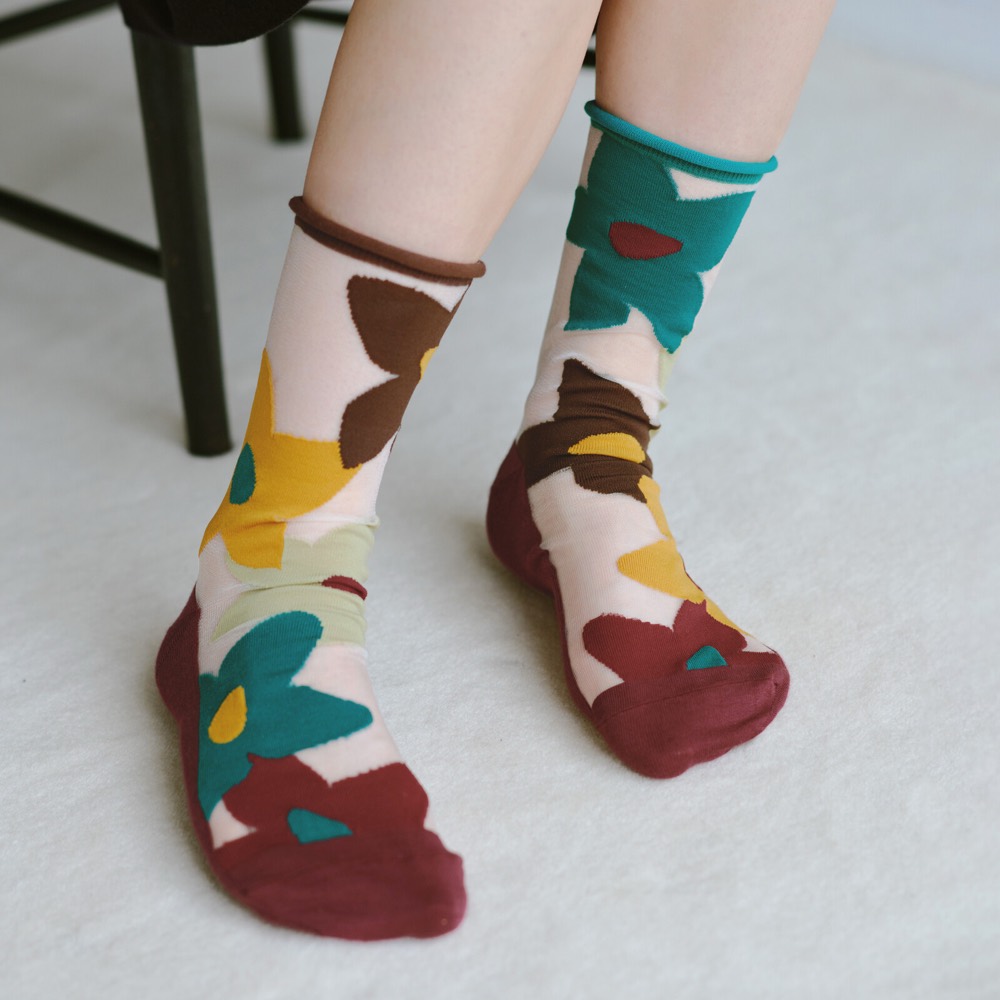 Windy Flower Sheer Socks — Asymmetric, Made in Japan product image